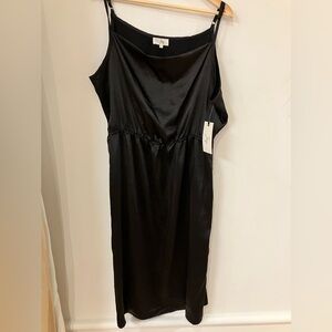 Brand New with tags Ivy silky dress silky XL